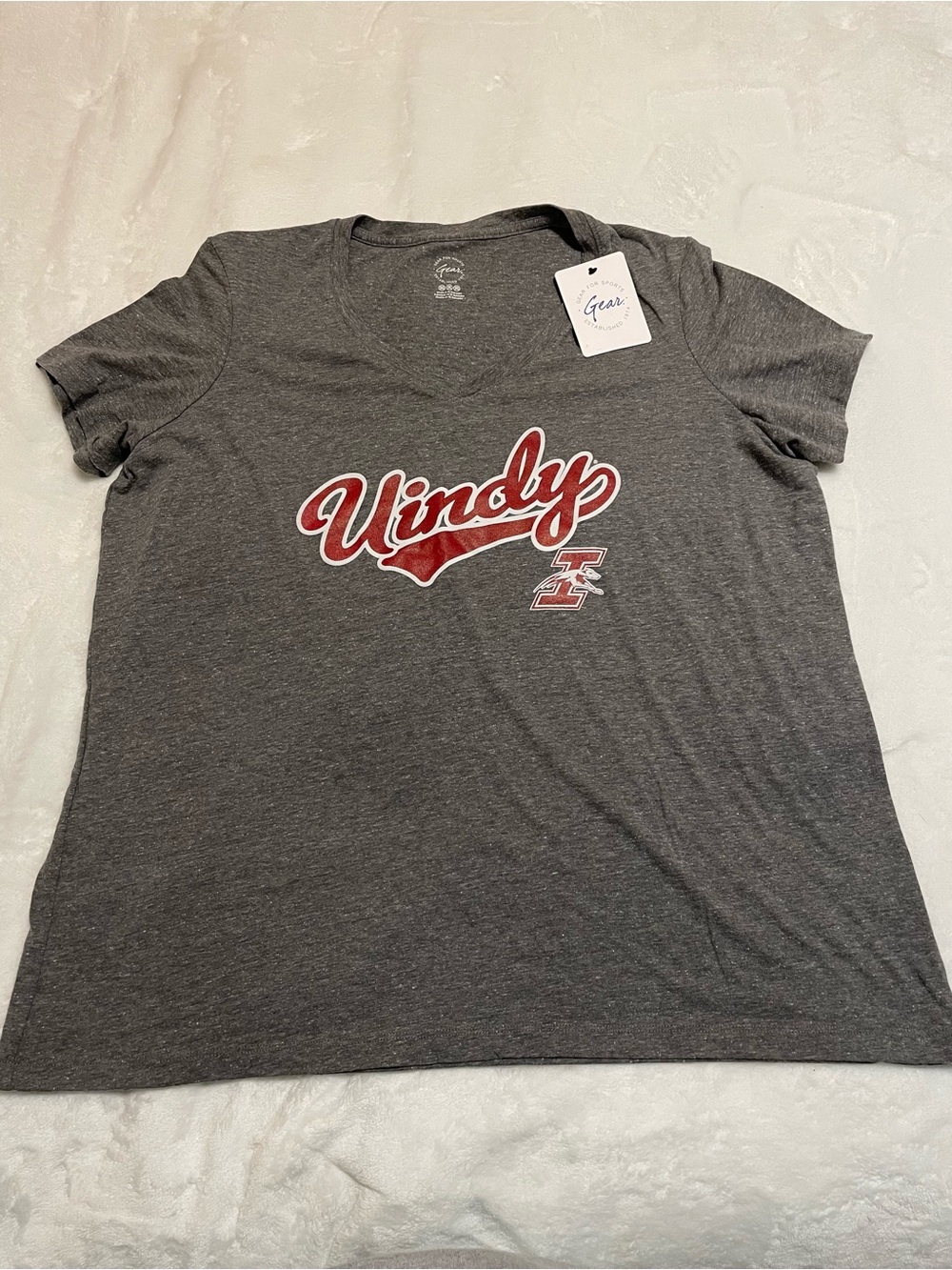 NWT GEAR FOR SPORTS UINDY V-NECK